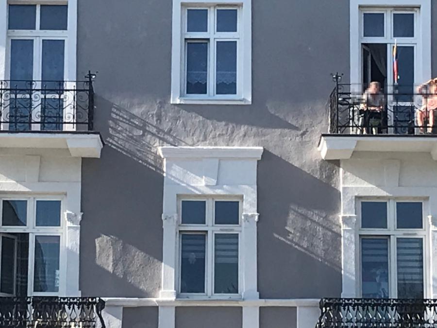 Remont kamienicy TBS-u przy placu 3 Maja, czyli: panie, kto to panu tak…