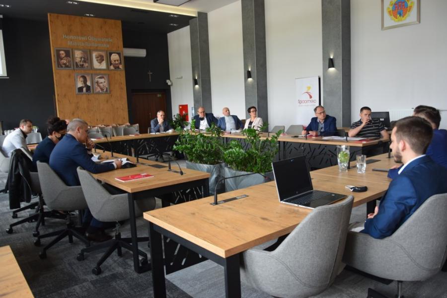 Społeczna Inicjatywa Mieszkaniowa: powstał projekt aktu notarialnego