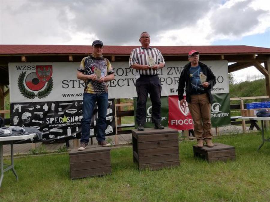 Strzelectwo: Tomasz Niezabitowski stanął na drugim stopniu podium w Nieczajnej
