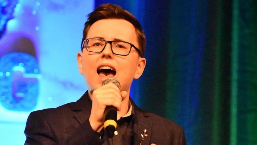 Michał Makowski z Grand Prix w Ogólnopolskim Konkursie Piosenki o 