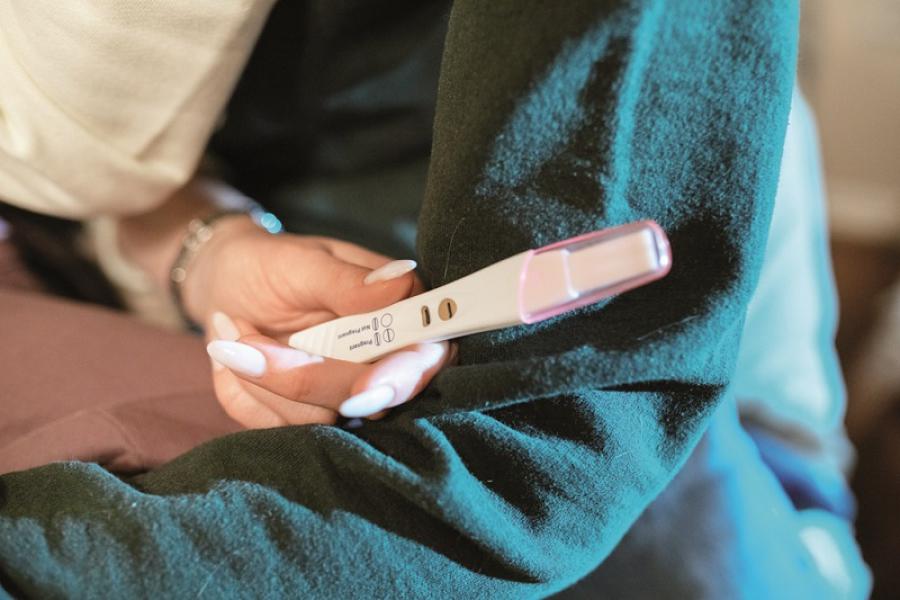 Aborcja? Żaden problem: Wystarczy 20 minut, by umówić termin na jutro. Z transportem