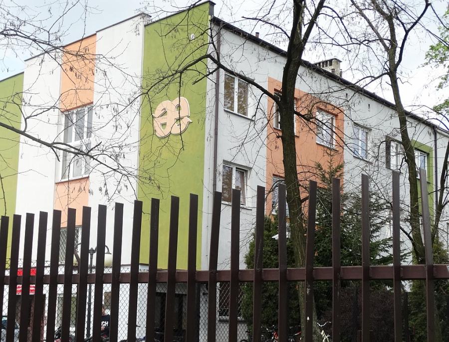 Matura 2021 w Elektryku. Zdawalność prawie 75 proc. 35 absolwentów do poprawki
