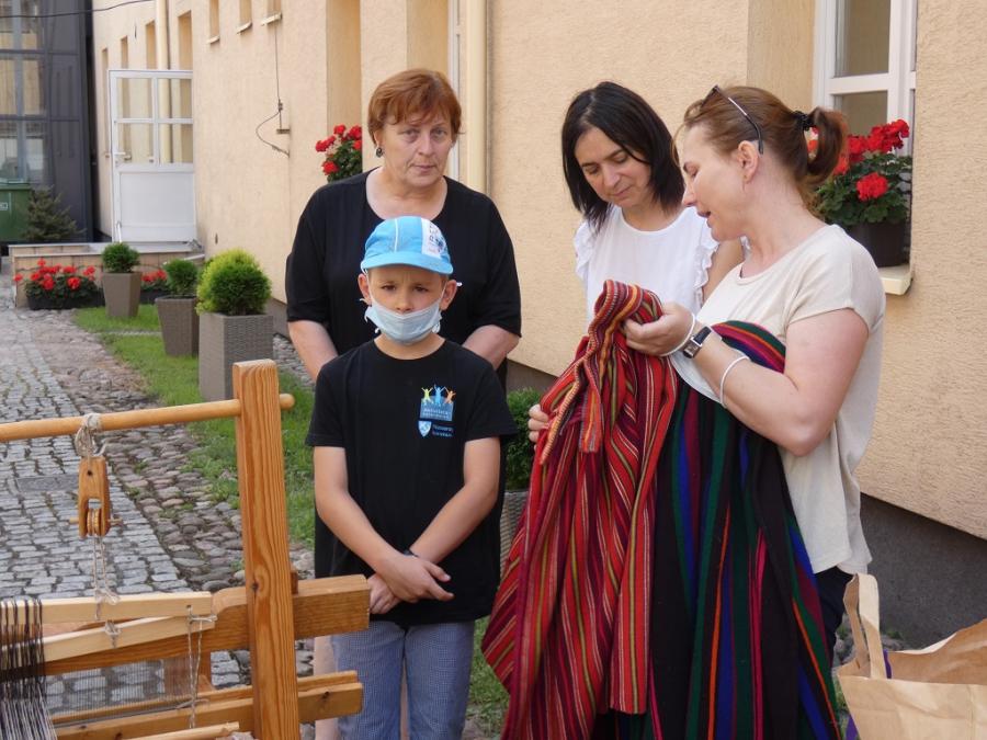 Wakacje w muzeum. Tkactwo ma swoją przeszłość. A może i przyszłość?