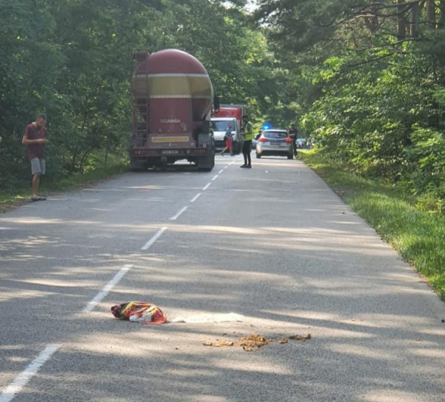 90-letni rowerzysta potrącony przez ciężarówkę zmarł w szpitalu