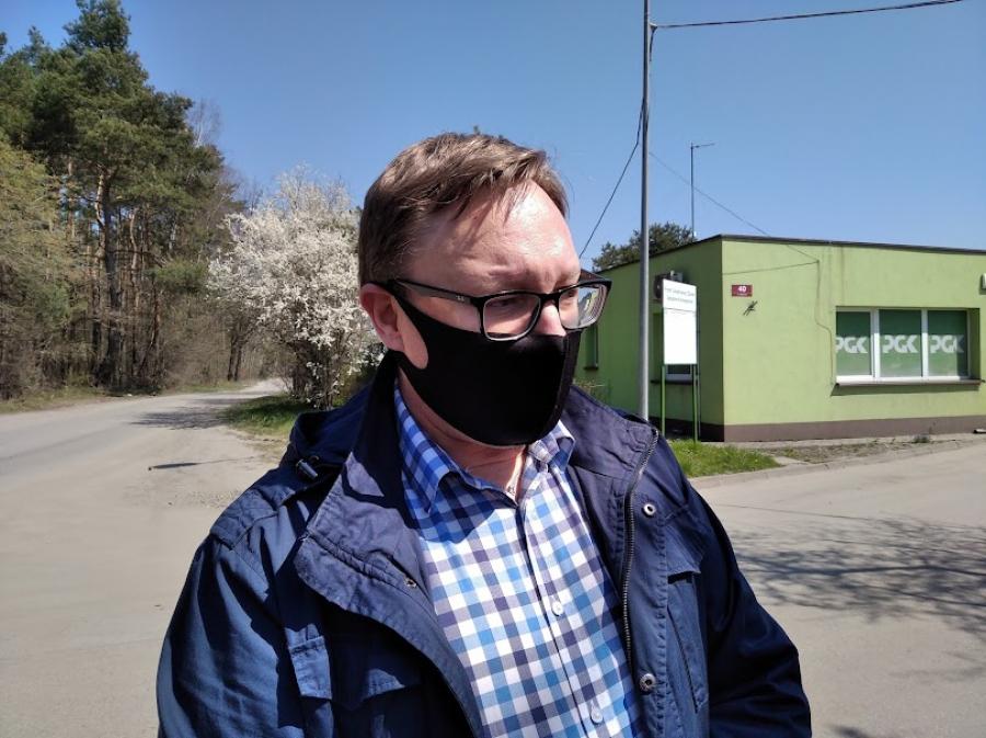 Fetor na Kowalowcu. Mieszkańcy walczą z nim od lat. Dołączył do nich radny Bugdal