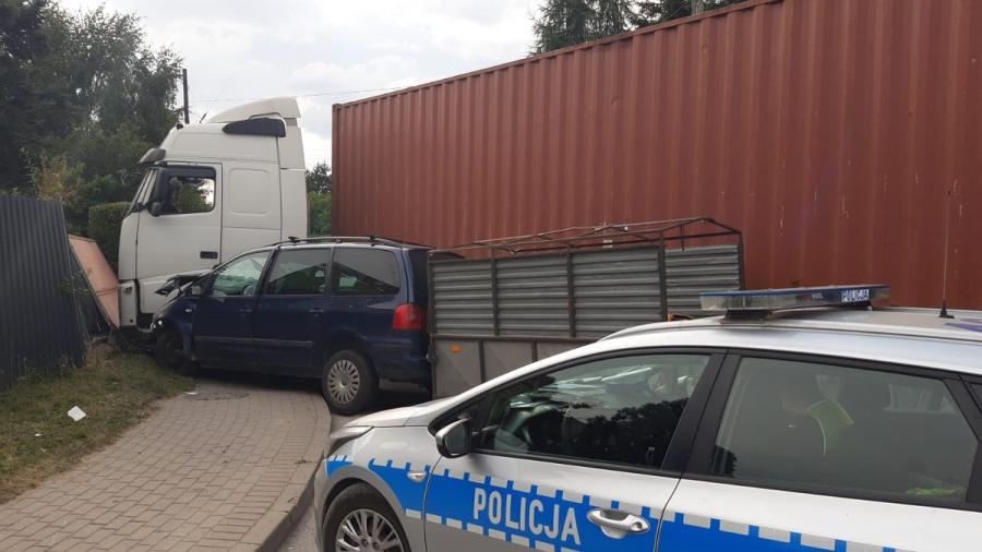 Dwie ofiary wypadku na ul. Sucharskiego trafiły do szpitala