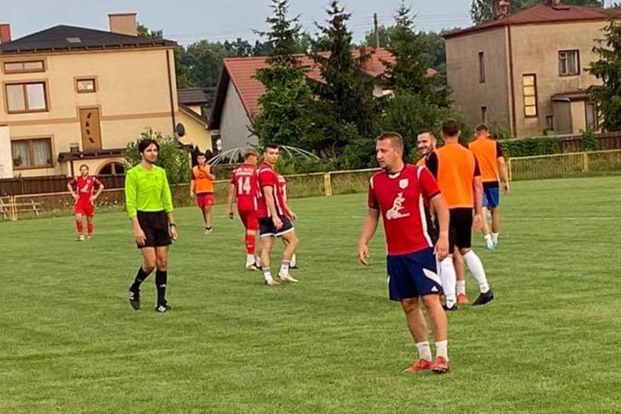 Zmiany kadrowe w naszych klubach. „Siedmiu piłkarzom RKS podziękowano