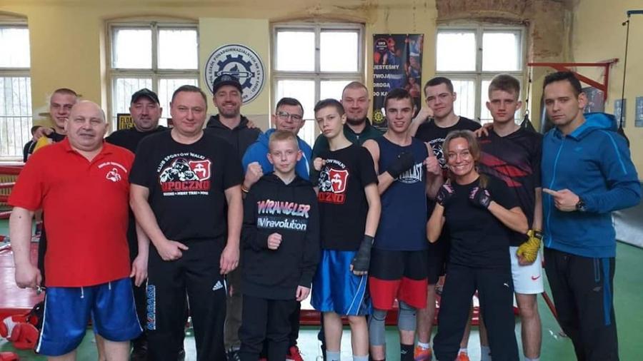 Zawodnicy RSB Nokaut Radomsko powalczą o medale juniorów