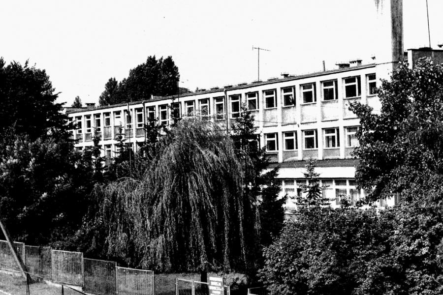 Rzuciła się do rzeki chcąc popełnić samobójstwo [Historia Gazetą pisana]
