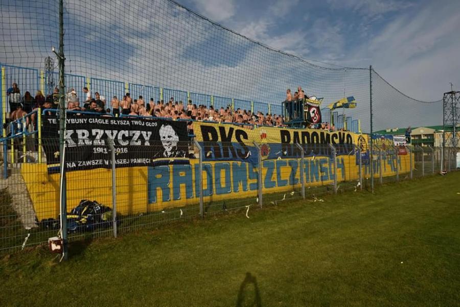 Kryzys kadrowy w RKS Radomsko? Łódzki futbol: Nie mają składu na sobotni mecz. RKS: mecz się odbędzie
