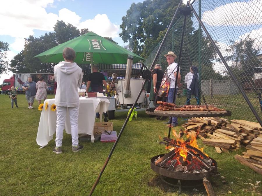 W weekend  w całym powiecie hucznie żegnano lato. Pikniki, dożynki, festyny, koncerty