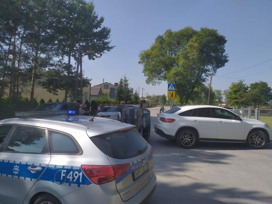 Wypadek w Kodrębie. 36-letni radomszczanin wymusił pierwszeństwo przejazdu
