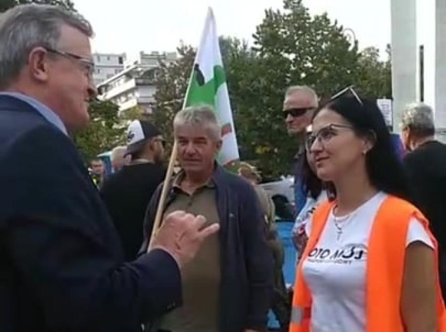 Anna Dziadkiewicz: mówią ludziom, że będą zwalniać niezaszczepionych