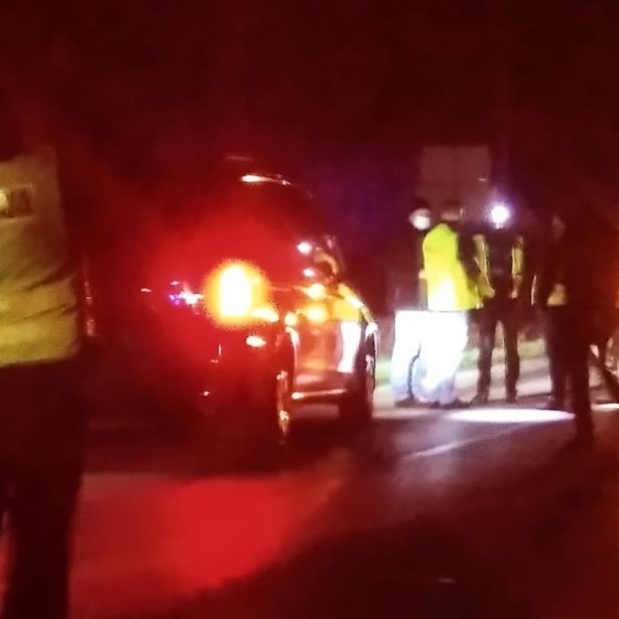 Zderzenie dwóch ciężarówek i busa na A1. Zablokowany pas w kierunku Częstochowy