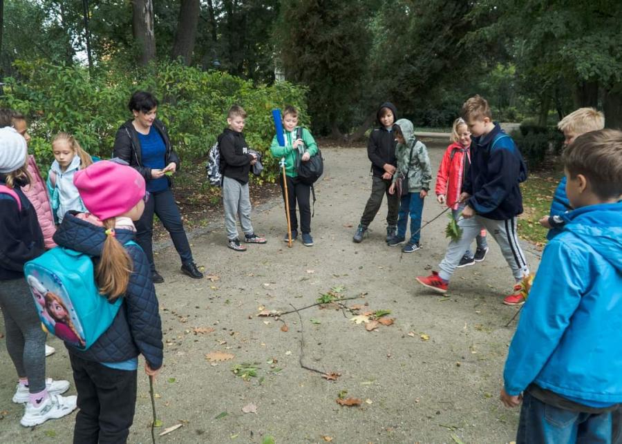Podróż do dzieciństwa Tadzia. Spacer z Fundacją Inicjatyw Kulturalnych