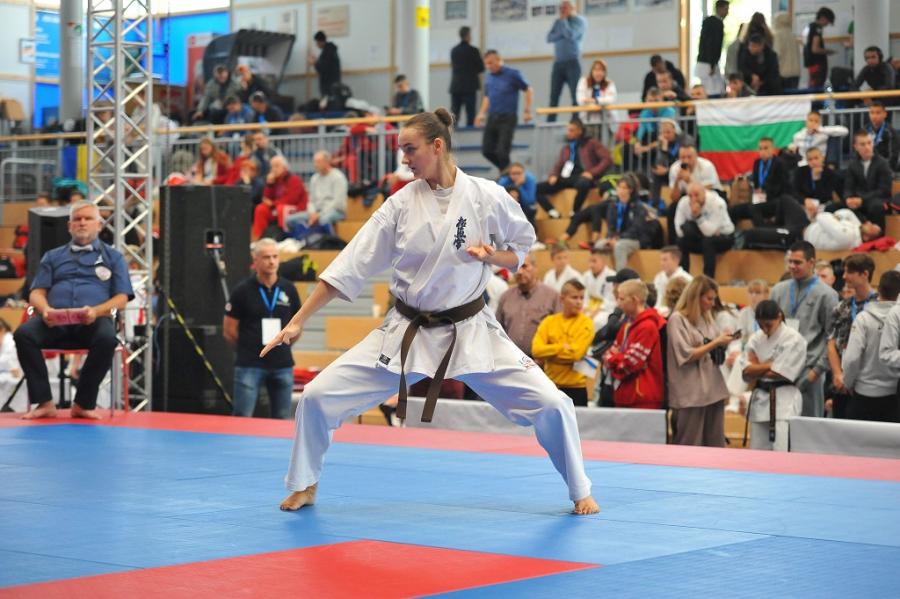 Weronika Mazur trzecia na 34. Mistrzostwach Europy Karate Kyokushin KWF