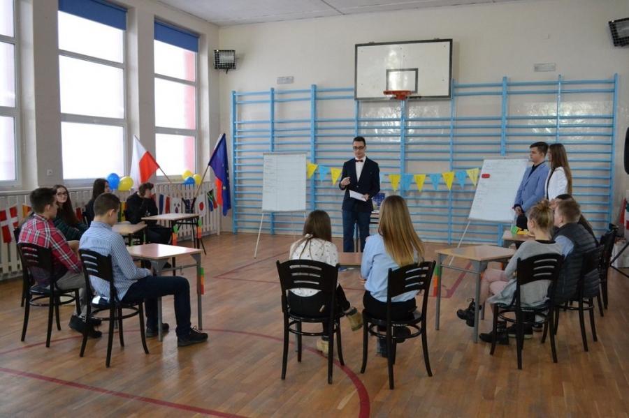 I Powiatowy Konkurs Wiedzy o Europie w Siódemce