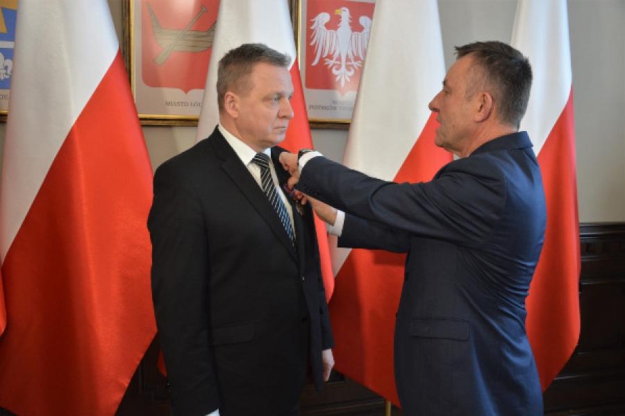 Krzysztof Zygma, dyrektor radomszczańskiego muzuem, odznaczony
