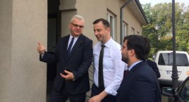 Przedbórz: Z PSL to my się nie pomodlimy. Ksiądz odmawia mszy w intencji rolników i ojczyzny