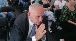 Joanna Scheuring-Wielgus: - Wujek Dudy zatrudniony w PKP Cargo. Wiesław Kamiński: Co takiego? Nigdy w życiu