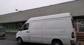 Przez kilkadziesiąt lat była tam Zorza. Teraz będzie chiński sklep. Pawilon Stodoła się zmienia. Rozpoczęły się prace