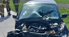 Autostrada A1. Zderzenie samochodu osobowego z autem ciężarowym. 20-letnia kobieta jechała zbyt szybko
