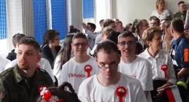[ZDJĘCIA] VIII edycja integracyjnego Festiwalu Piosenki Patriotycznej w SOSW 