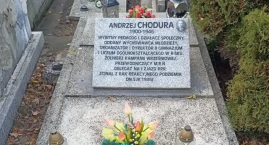 Grób Andrzeja Chodury zniszczony czy może jednak odnowiony? Radomszczańskie SLD twierdzi, że to była dewastacja i profanacja