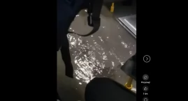 [WIDEO] Woda na podłodze autobusu MPK? To możliwe. Gdzie? W Radomsku. Nasze miasto znów sławne w sieci
