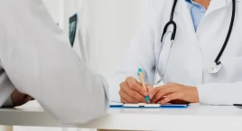 Recepty leżą na ulicy: każdy może zamówić lek na receptę, i nikt tego nie weryfikuje