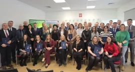 Milion złotych ze środków unijnych dla czterech gmin w naszym powiecie. Umowy uroczyście podpisane