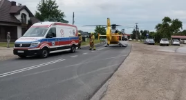 Wypadek w Silnicy. Mężczyzna spadł z drzewa. Wezwano&hellip;