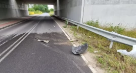 Przyjechał z Elbląga na wesele. Po pijanemu rozbił samochód. Policjantom powiedział, że pokłócił się z dziewczyną 