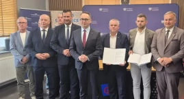 PKP wybuduje w Gomunicach dwa nowe parkingi dla podr&hellip;