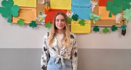 Amelia i Aleksandra, licealistki z Baczyńskiego, z s&hellip;