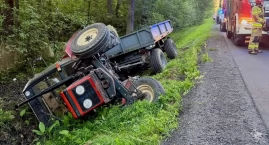 80-letni kierowca Zetora zasłabł. Ciągnik rolniczy w&hellip;