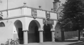 Niech tylko pan J. nie udowadnia, jak to czyni w czasie sesji rady, że tak winni gospodarować wszyscy [Historia Gazetą pisana] 