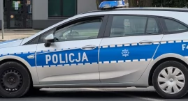 Wypadek na Sucharskiego. 50-latka wjechała w ogrodze&hellip;