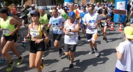 [Zdjęcia] I Gidelski Bieg po Zdrowie. 10 kilometrów szlakiem zabytkowych kościołów w Gidlach