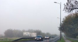 Czytelnik: 9 rano, a na wiadukcie świecą się latarnie. Urząd: Może rozregulował się zegar
