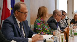 Przedsiębiorcy wręczyli prezydentowi apel: Nie podnoście podatku od nieruchomości
