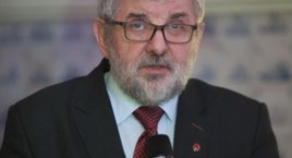 Wyższe szkoły tego i owego czy prawdziwa potrzeba edukacyjna: Czy otwieranie uczelni w małych miastach ma sens?