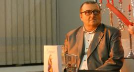 „Szewc” w MDK. Promocja powieści Marian Grotowskiego