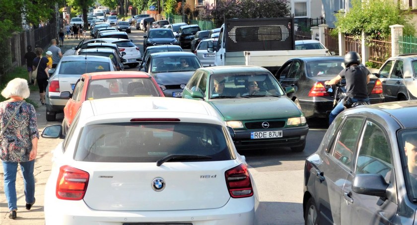 Dni Dębicy 2023: Bojanowskiego zakorkowana, a w parku tłumy - zdjęcia 