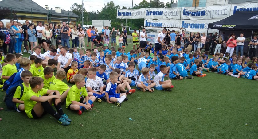Cukierków z samolotu nie było. Wszystko inne - tak