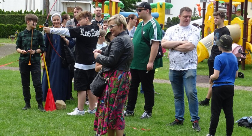 Gwiezdny piknik w ogrodzie sióstr