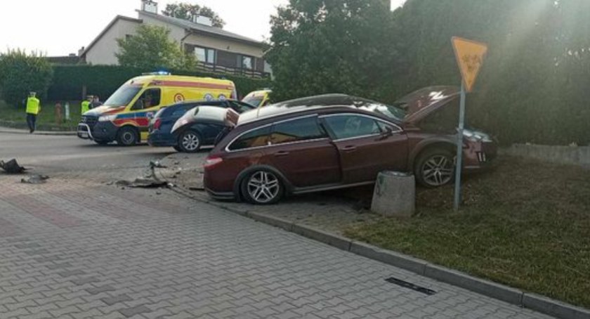 Panie spotkały się na skrzyżowaniu