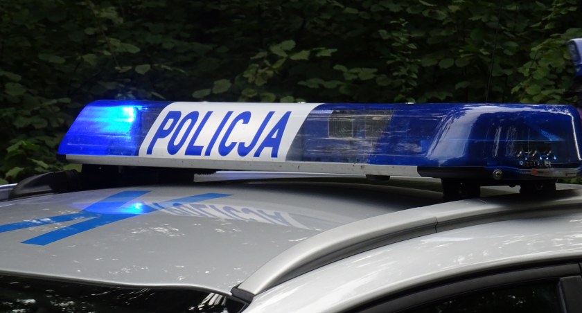 Uderzył w passata i odjechał. Kolejne obywatelskie zatrzymanie pijanego kierowcy
