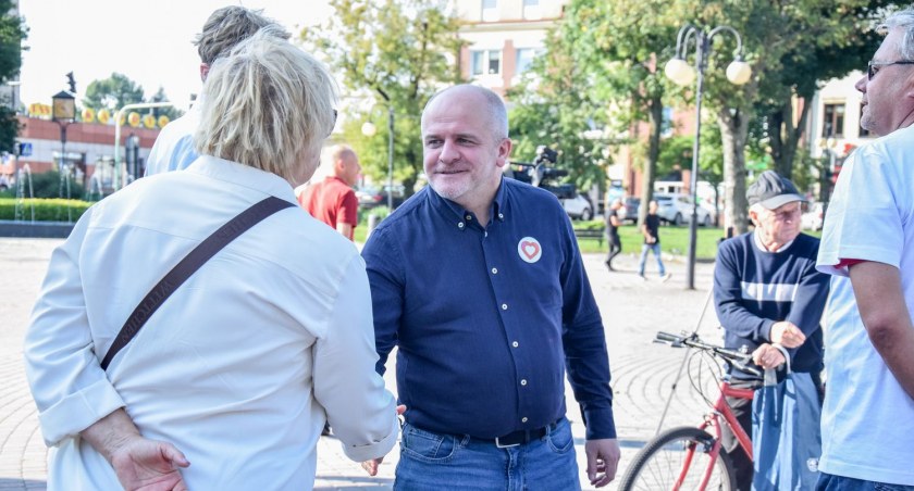 Paweł Kowal rozmawiał z mieszkańcami Dębicy i powiatu [ZDJĘCIA, WIDEO]