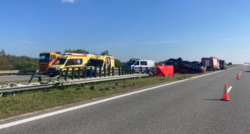 Tragedia w drodze na wycieczkę. Nie żyją dwie osoby